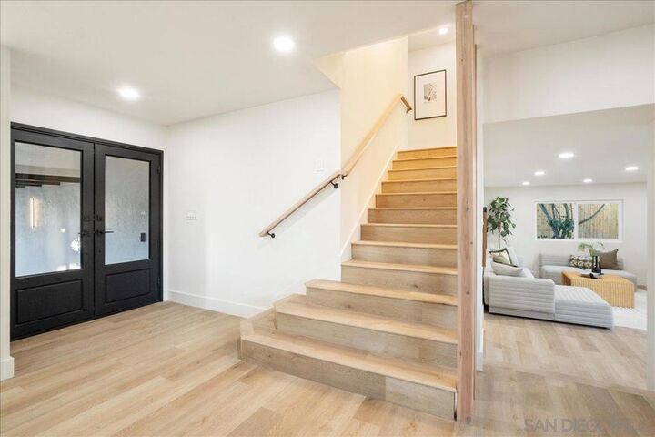 Property Photo: 6268 Lance Place CA 92120
