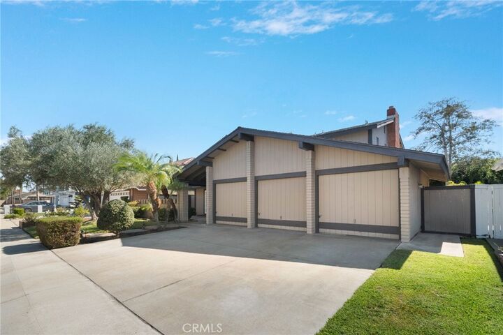 Property Photo: 8452 Compton CA 92646