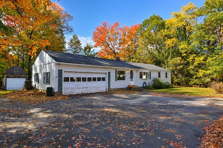Property Photo:  222 River Road  ME 04086 