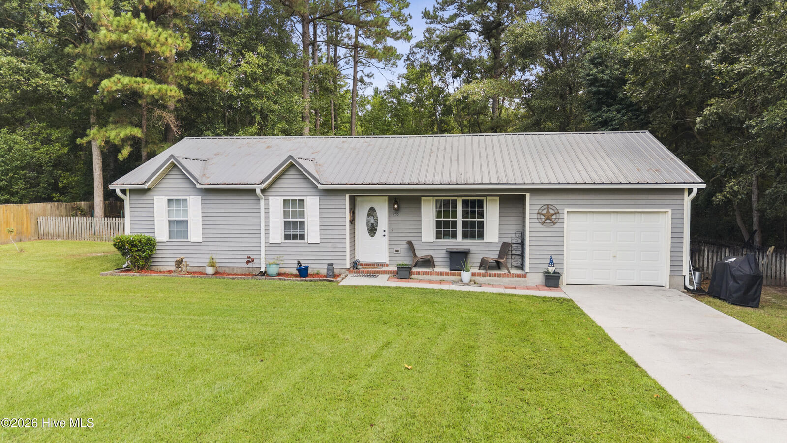 Property Photo:  259 S Creek Drive  NC 28540 