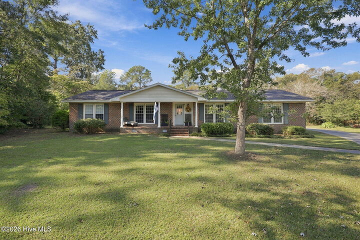 Property Photo:  309 Willowbrook Court  NC 28562 