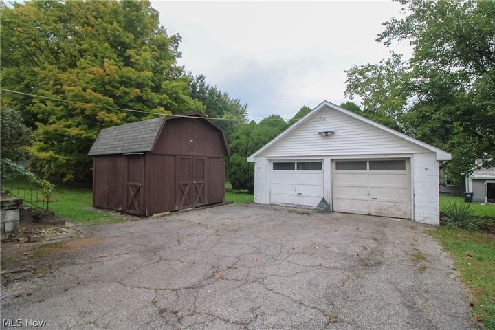 Property Photo:  3910 Mahoning Avenue  OH 44515 