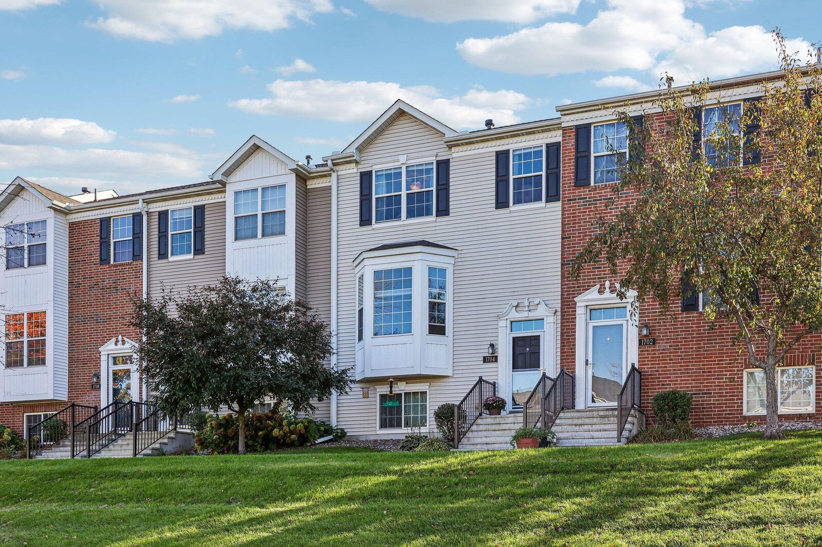Property Photo: 1704 Riverside Drive MN 55379