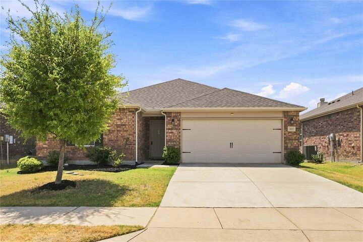 Property Photo:  3100 Layla Creek Drive  TX 75068 