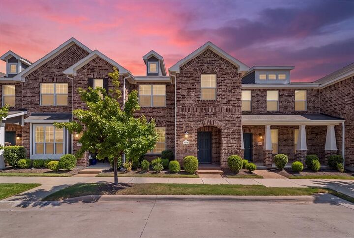 Property Photo:  1271 Lamar Drive  TX 75077 