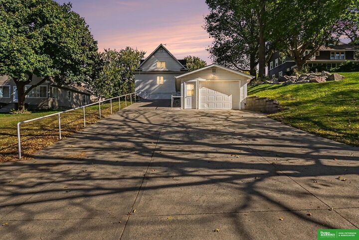 Property Photo:  214 S Farragut Street  NE 68788 