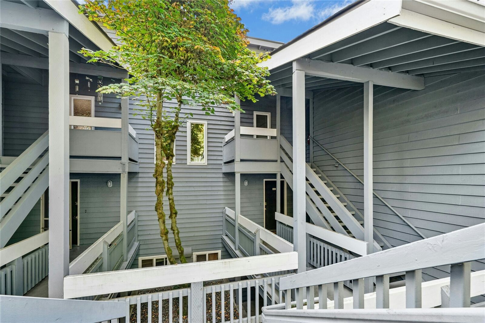 Property Photo:  9446  Redmond Woodinville Road NE D223  WA 98052 