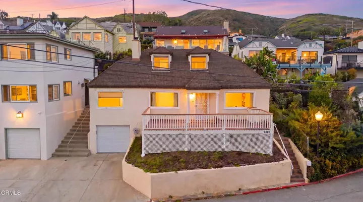 Property Photo:  2381 Hyland Ave. Avenue  CA 93001 