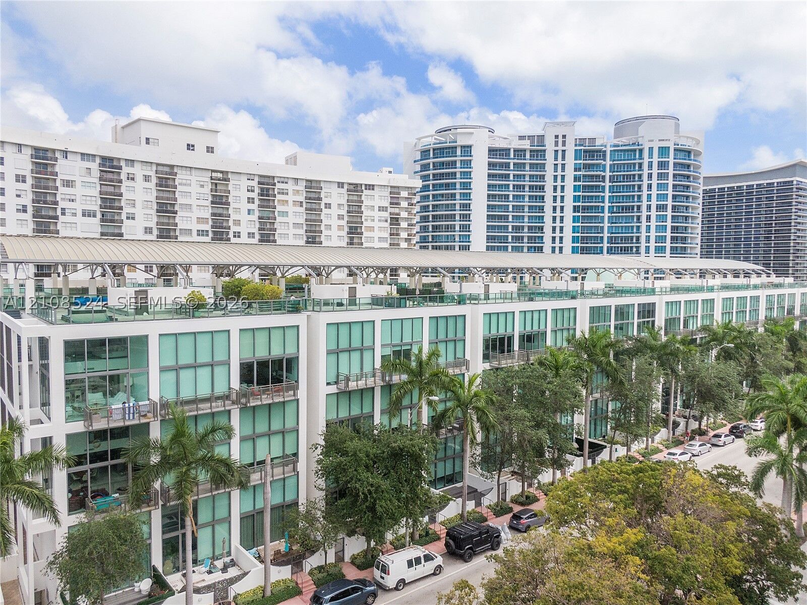 Property Photo: 6000 Collins Ave 527 FL 33140