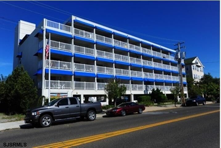 Property Photo:  928 Wesley Ave 210  NJ 08226-4736 