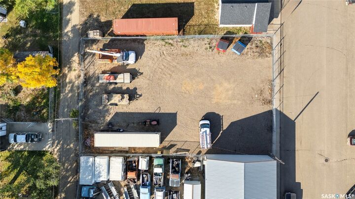 Property Photo:  110 6th Avenue NW  SK S0H 1X0 