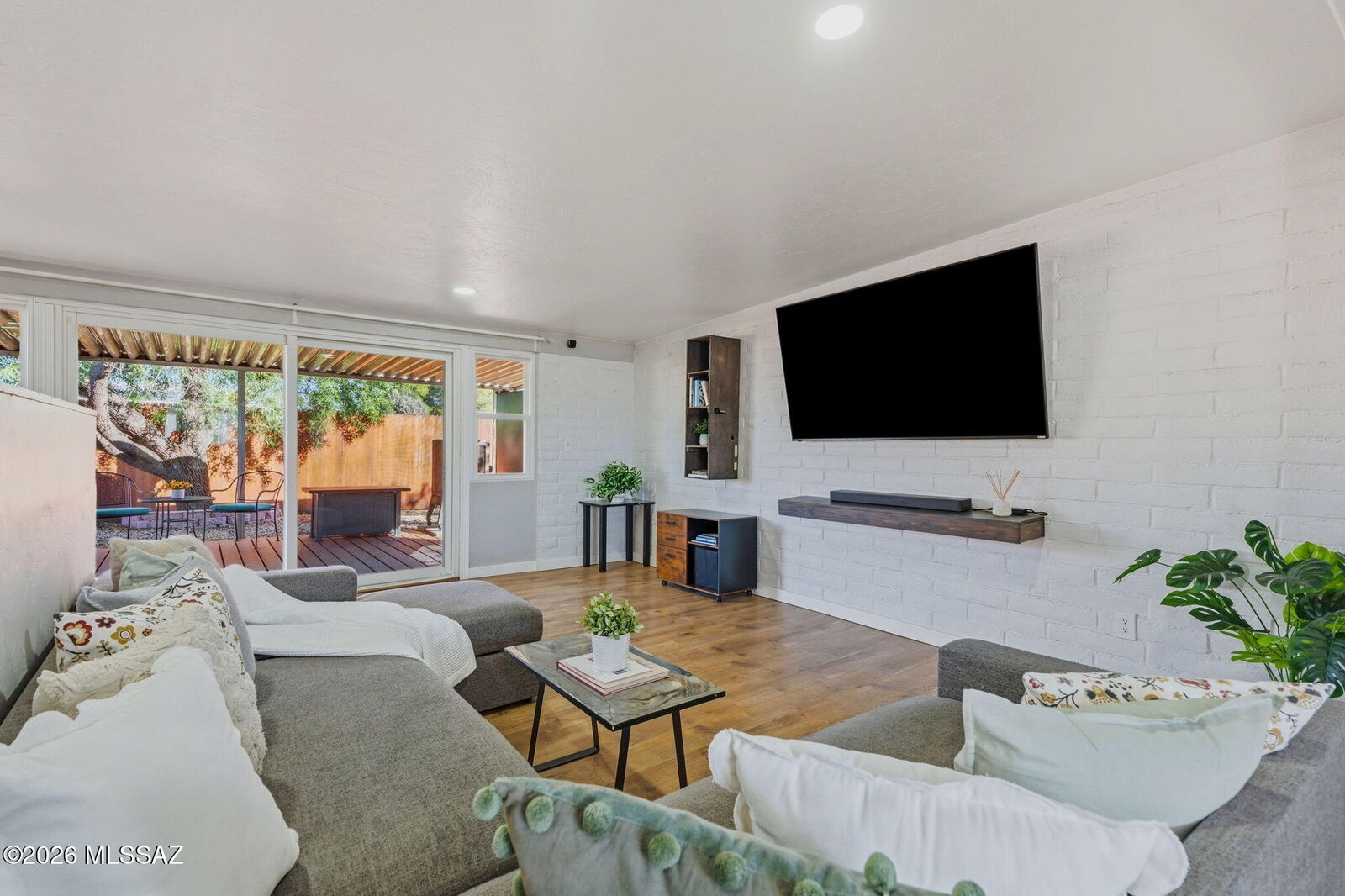 Property Photo:  7041 E 42nd Street  AZ 85730 