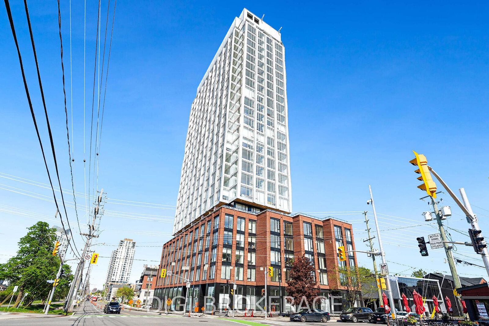 Property Photo:  2070 Scott Street 316  ON K1Z 0C8 