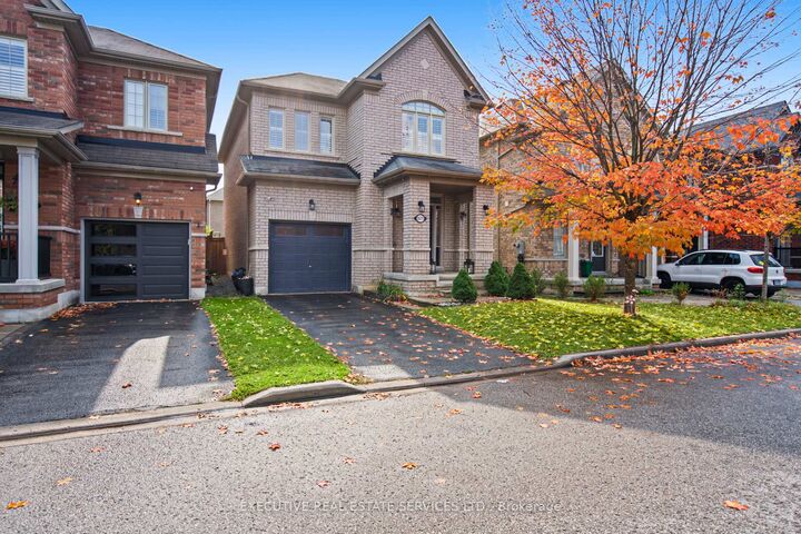 Property Photo:  1571 Edgecroft Drive  ON L1X 0B6 