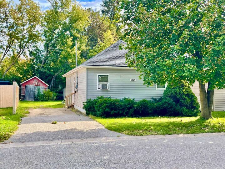 Property Photo:  285 Robinson Street  ON L9Y 3M4 