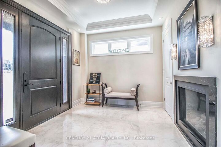 Photo de la propriété:  122 Burns Boulevard  ON L7B 0M2 