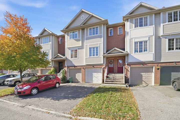 Property Photo:  24 Yorkville Street  ON K2C 4B6 