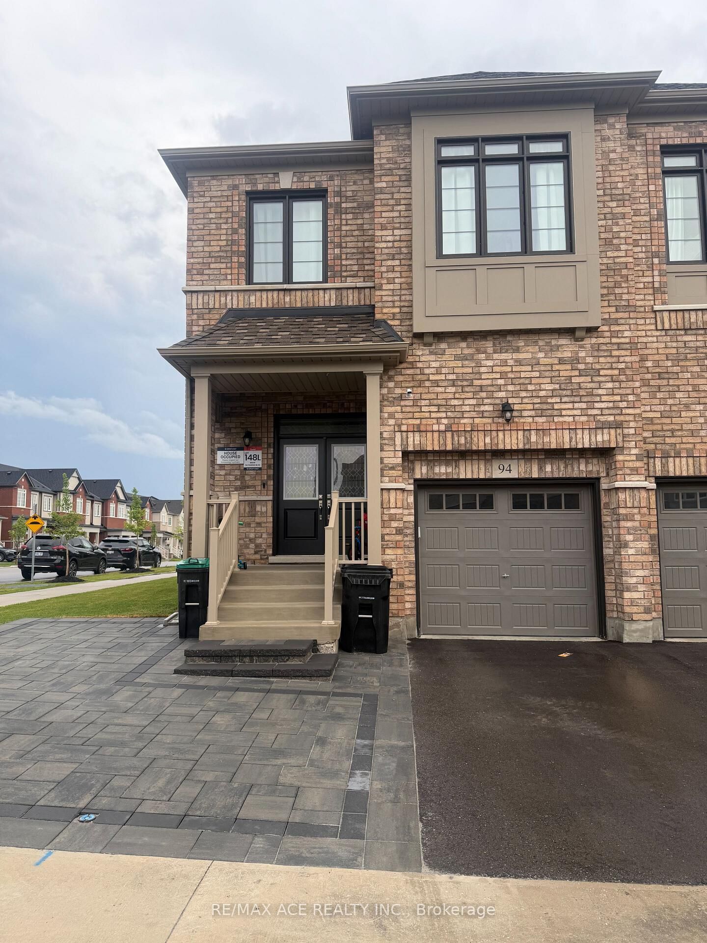Property Photo:  94 Phoenix Boulevard  ON L9J 0R7 