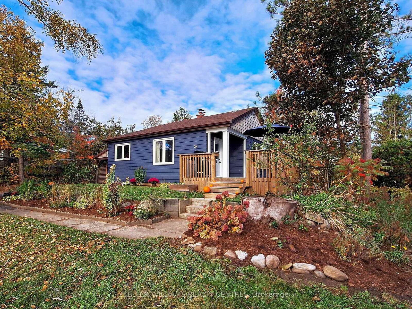 Property Photo:  24 Goldie Drive  ON L3V 2M8 