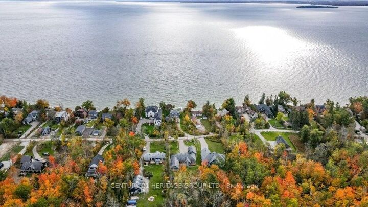 Property Photo: 3500 Crescent Harbour Road ON L9S 2Y8