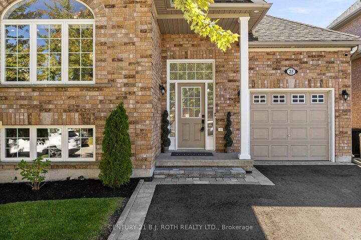 Property Photo:  25 Cranberry Lane  ON L4N 0Z1 
