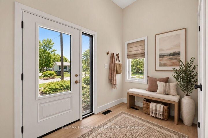 Property Photo:  24 Rose Avenue  ON L3V 2N7 