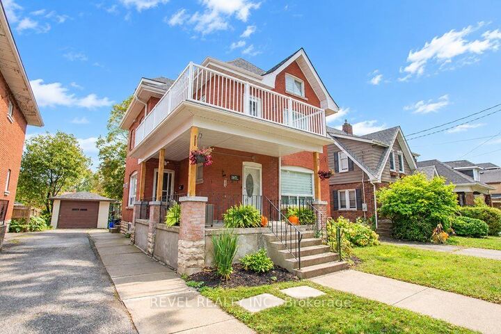 Property Photo:  234 Sheridan Street Upper  ON N3S 4R3 