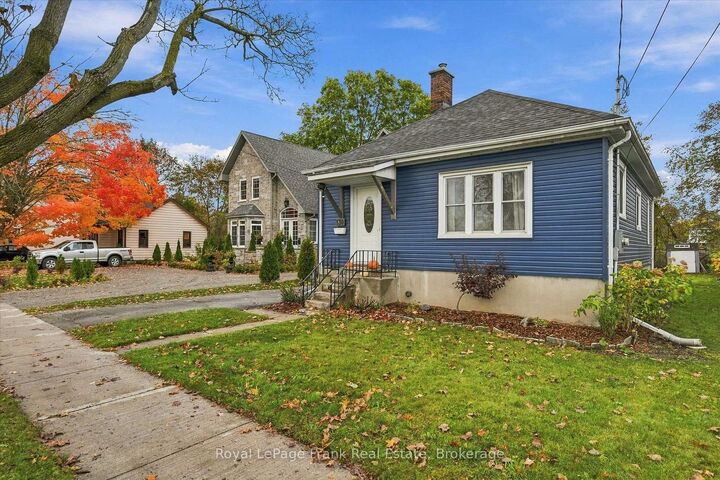 Property Photo:  130 Maria Street  ON K9H 1B9 