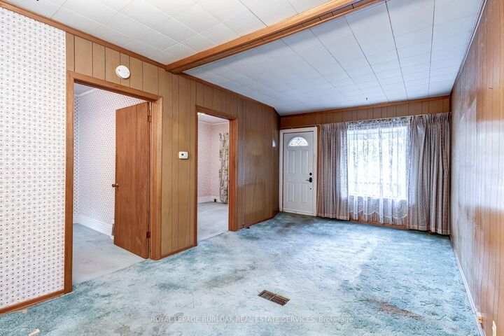 Property Photo:  140 Barker Avenue  ON M4C 2P1 