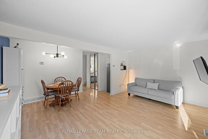Property Photo:  61 McClintock Way 92  ON K2L 2A3 