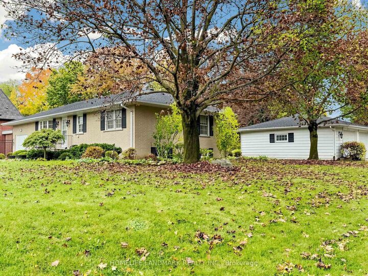 Property Photo:  85 Patricia Drive  ON L7B 1H5 