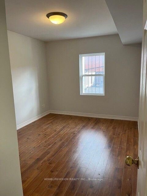 Property Photo:  443 Danforth Avenue  ON M4K 1P1 
