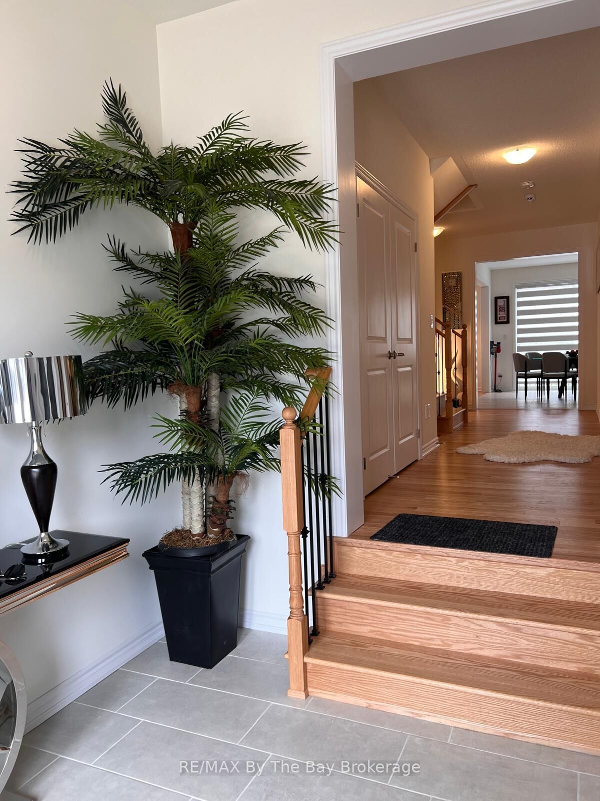Property Photo:  46 Rosanne Circle  ON L9Z 0N3 