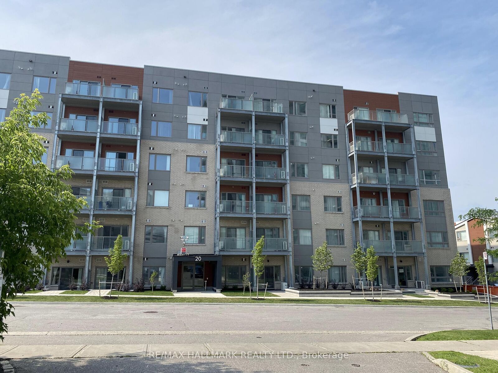 Property Photo:  20 Orchid Place Drive 306  ON M1B 0E1 