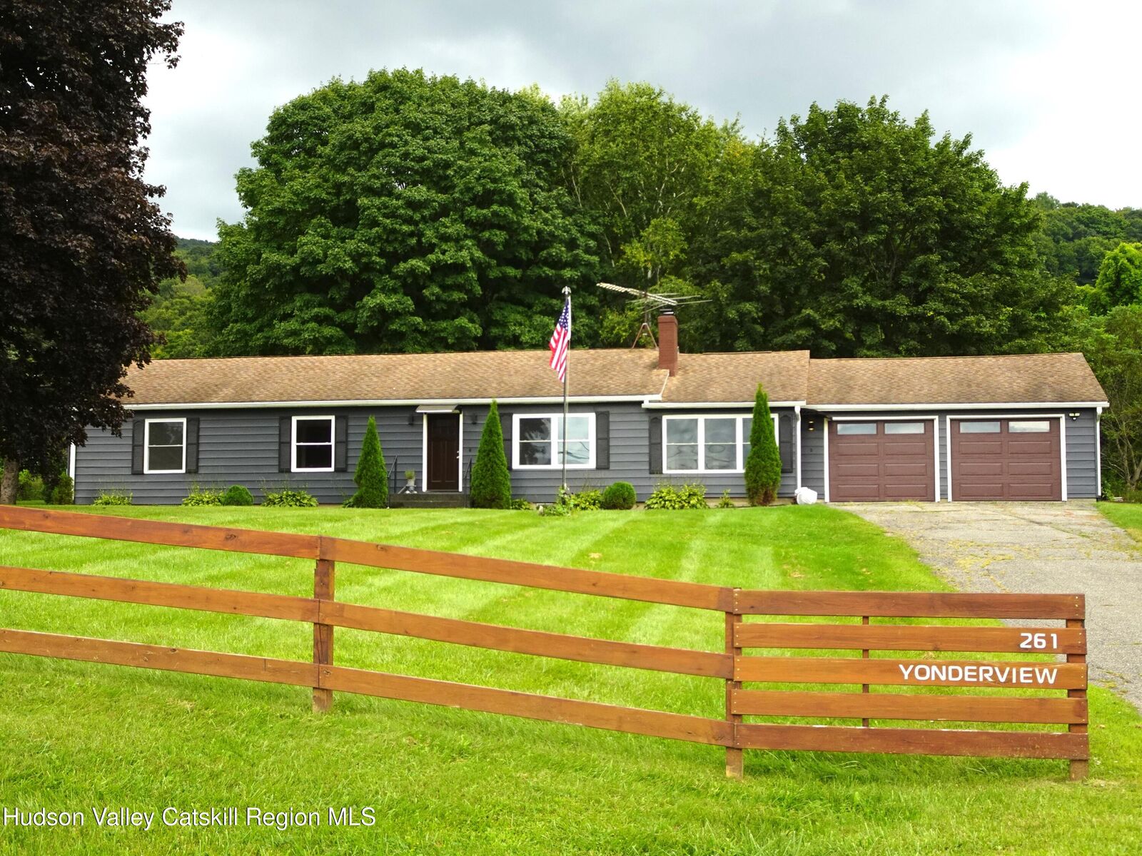 Property Photo: 261 Yonderview NY 12529