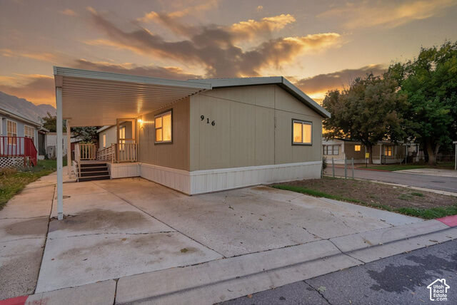 Property Photo: 916 E 1180 S UT 84606