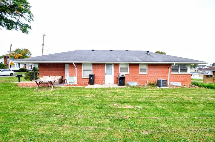 Property Photo:  213 Marston  PA 15012 