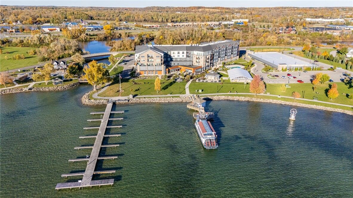 Property Photo: 205 W Lakeshore Drive 516 NY 14424