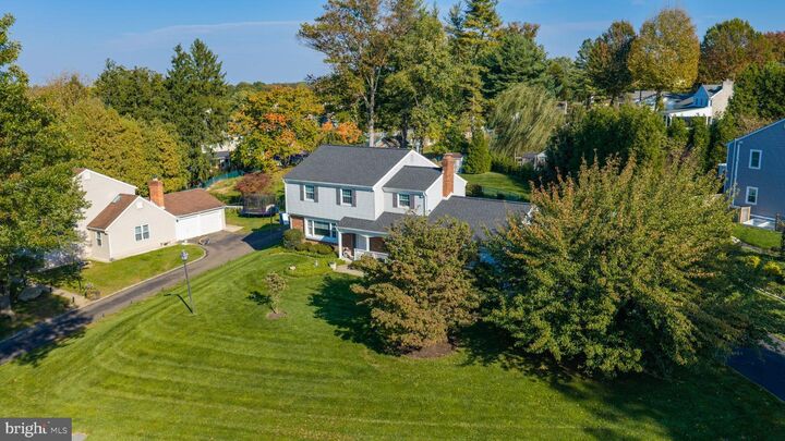 Property Photo: 26 Carriage House Drive PA 18966