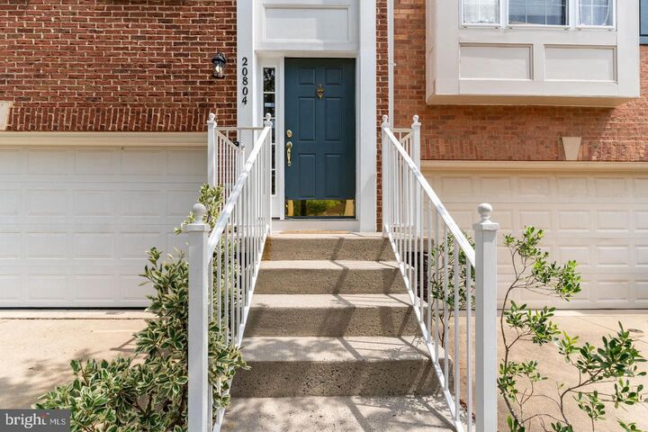 Property Photo:  20804 Miranda Falls Square  VA 20165 