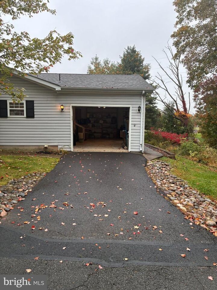 Property Photo:  414 Redbird Court  PA 18938 