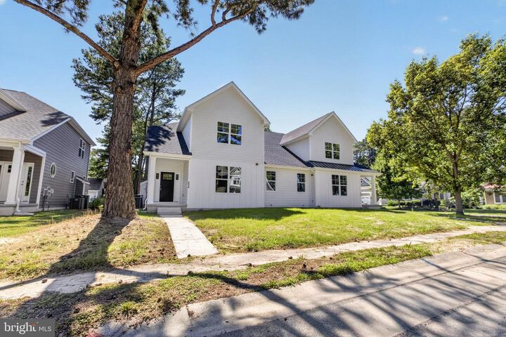 Property Photo:  214 Chandler Street  DE 19968 
