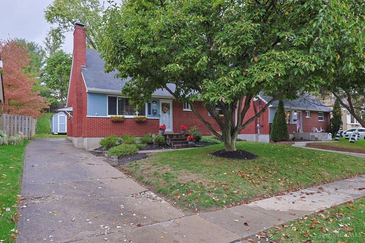 Property Photo: 3884 Mantell Avenue OH 45236