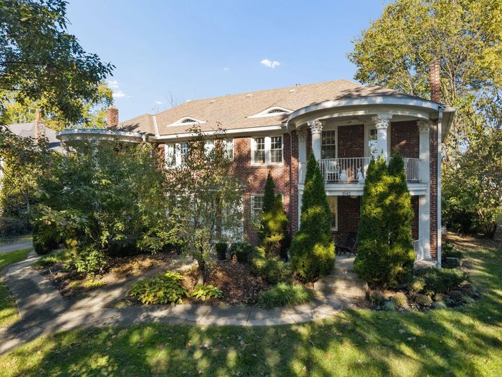Property Photo: 1942 Guilford Road OH 43221