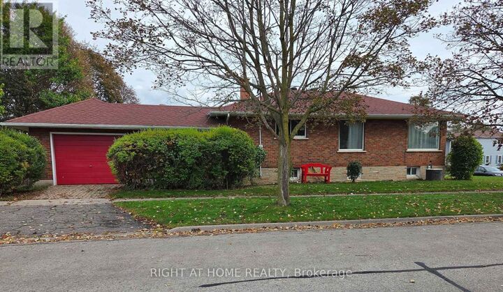 Property Photo: 462 Madison Avenue ON L1J 2P6