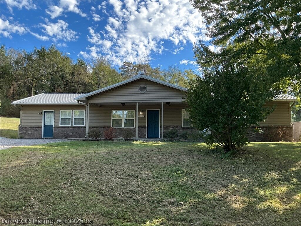 Property Photo: 521 West Ave C OK 74937