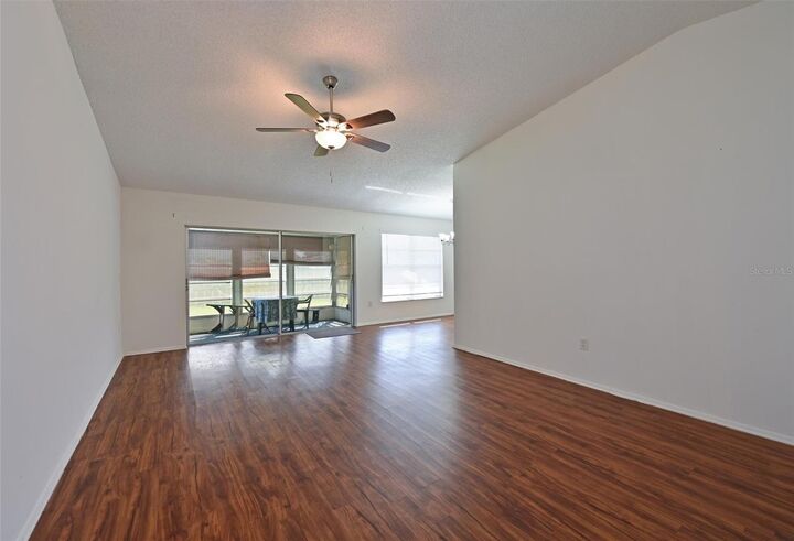 Property Photo: 3401 36th Street W FL 34205