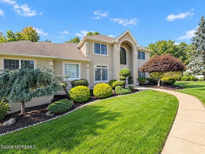 Property Photo:  11 Tower Hill Lane  NJ 08857 