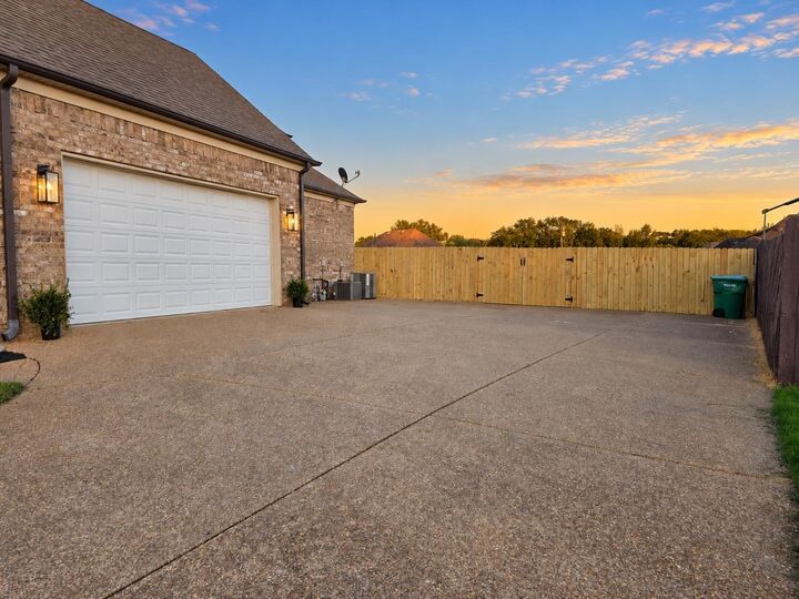 Property Photo:  36 Burkhardt Dr  TN 38058 