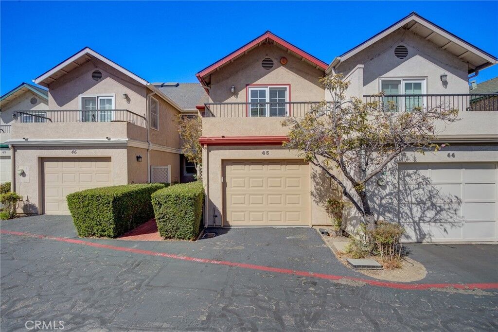 Property Photo:  1106 Oceanaire Dr. 45  CA 93405 